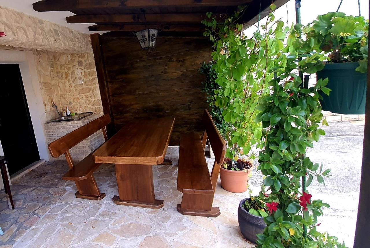 Holiday Home Jakov Bibinje Exterior photo